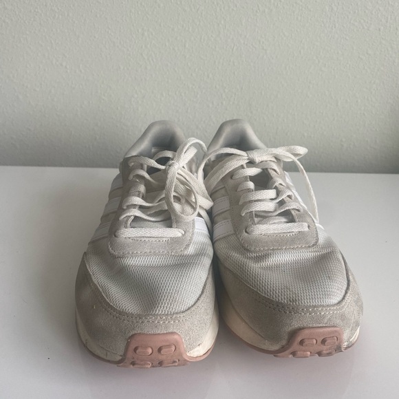 Adidas White and Gray Retro-Inspired Tun 70 Sneakers - Picture 2 of 8